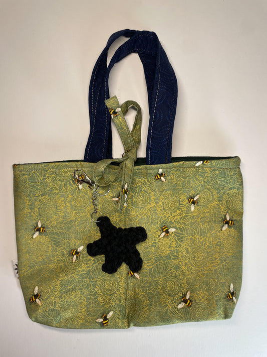Small Everyday Market Tote in Bee Green
