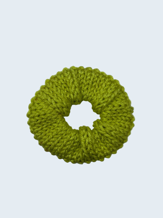 Knit Scrunchie in Sour Stitch
