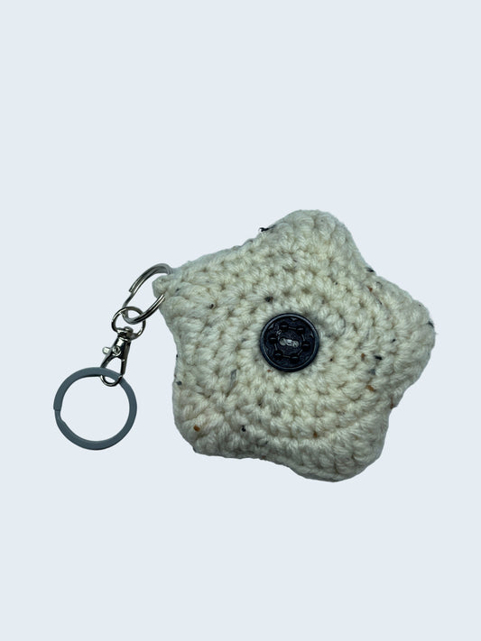 Star Puff Keychain in Speckled Cream